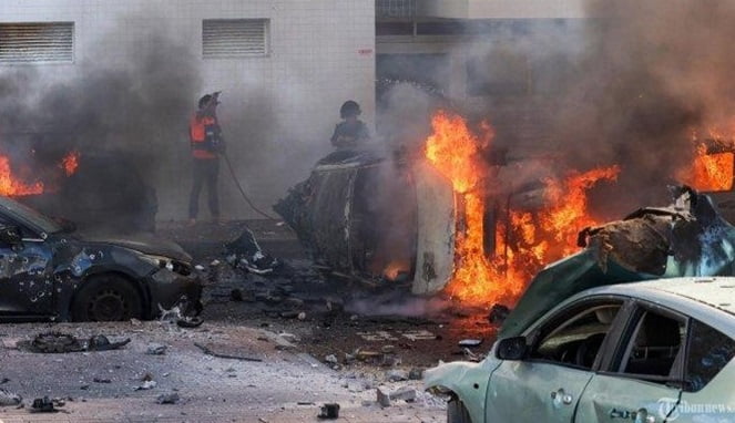 Serangan Balik, Hamas Bombardir Tel Aviv Israel Serangan Balik, Hamas Bombardir Tel Aviv Israel