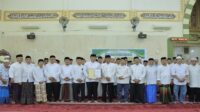 Pj. Bupati Kukuhkan Pengurus Yayasan Masjid Agung Takalar Pj. Bupati Kukuhkan Pengurus Yayasan Masjid Agung Takalar
