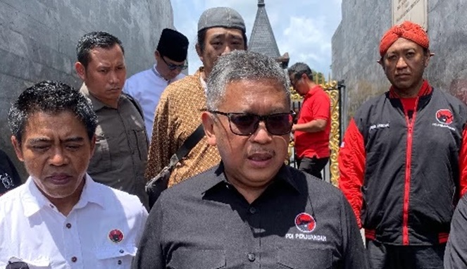 Hasto Sebut Kades Ditakut-takuti Laporan Anggaran, Dipaksa Dukung 02