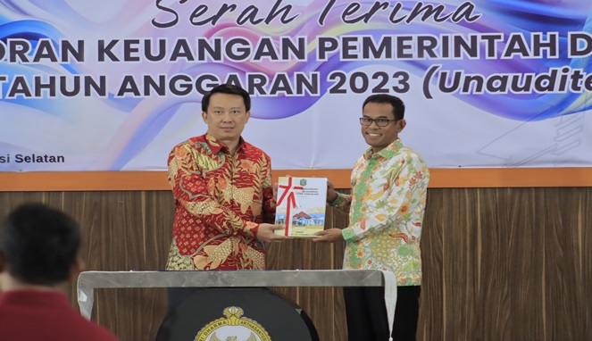 Pj. Bupati Takalar Serahkan LKPD Tahun 2023 ke BPK-RI Sulsel