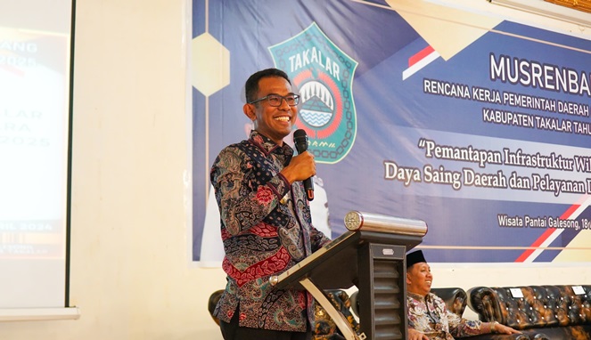 Pj. Bupati Takalar Buka Musrenbang RKPD Tahun 2025 Pj. Bupati Takalar Buka Musrenbang RKPD Tahun 2025