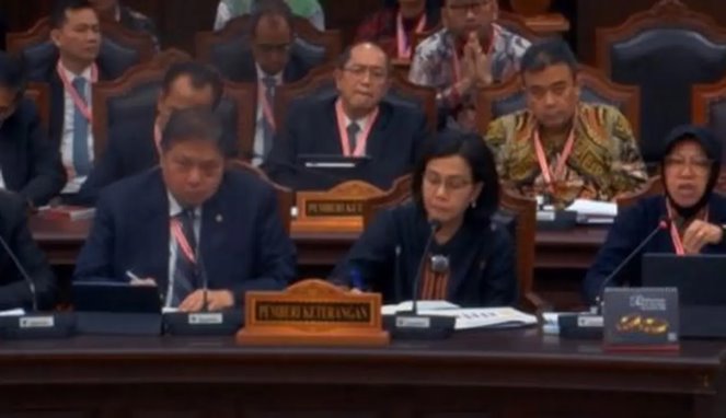 Tangkapan layar 4 menteri jokowi di ruang sidang MK sengketa pilpres