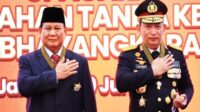 Prabowo menerima tanda kehormatan Bintang Bhayangkara Utama dari Polri (Ist)