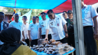 Bupati Takalar Pantau Gerakan Pangan Murah di Pasar Lengkese Jelang Idul Fitri