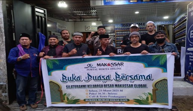 Makasar Global dan Radar NKRI Berbagi Takjil, Perkuat Solidaritas Insan Media di Ramadan