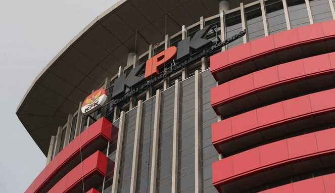 KPK Periksa Komisaris Utama PT IAE, Skandal Jual Beli Gas Rp240 M Menguak
