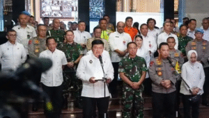 Menko Polkam Ancam Ormas Preman: Tak Ada Ampun, Siap-Siap Disikat!