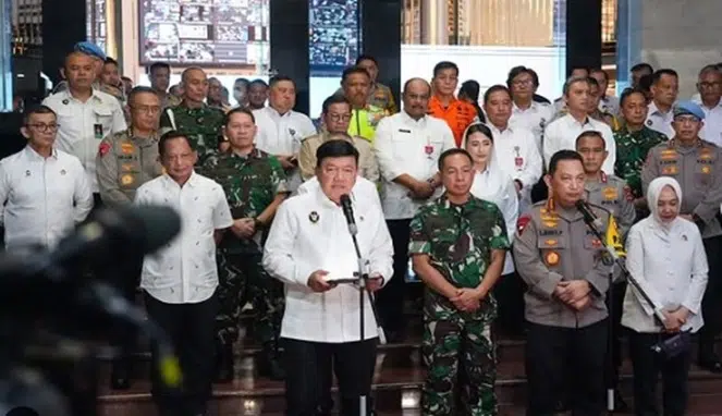 Menteri Koordinator Bidang Politik, Hukum, dan Keamanan (Menko Polhukam) Budi Gunawan (foto Instagram) Menko Polkam Ancam Ormas Preman: Tak Ada Ampun, Siap-Siap Disikat!