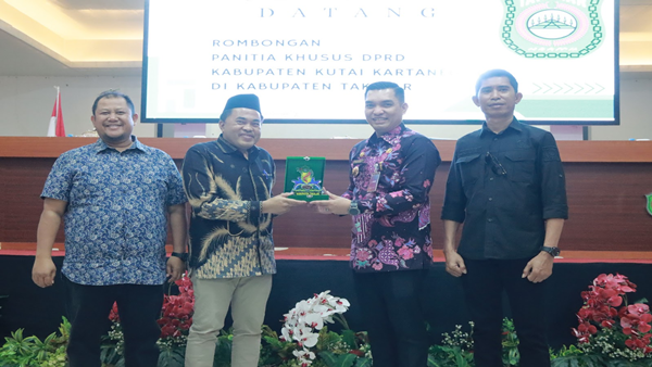 Kaji Pembentukan Desa Baru, DPRD Kutai Kartanegara Sambangi Pemkab Takalar
