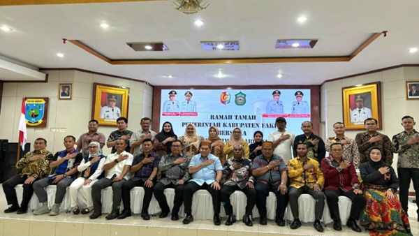 Bupati Takalar Jemput Nasib Nelayan Galesong Hingga ke Papua Barat Daya Bupati Takalar Jemput Nasib Nelayan Galesong Hingga ke Papua Barat Daya