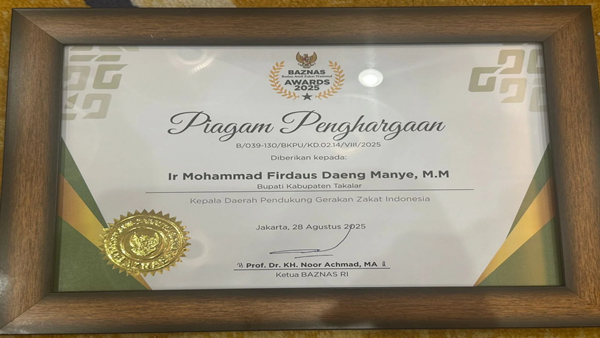 Bupati Takalar Raih Penghargaan Bergengsi di Baznas Awards 2025