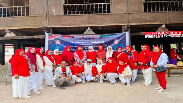 TP PKK Takalar Meriahkan HUT RI ke-80 dengan Silaturahmi dan Lomba