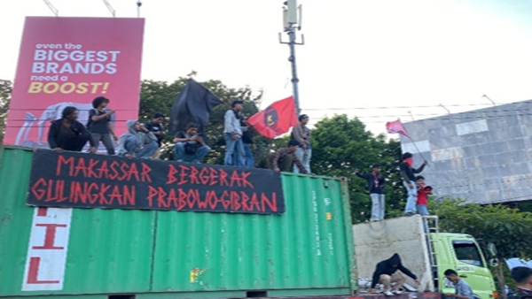 Makassar Memanas, Aliansi KERAMAT Serukan “Gulingkan Prabowo-Gibran”