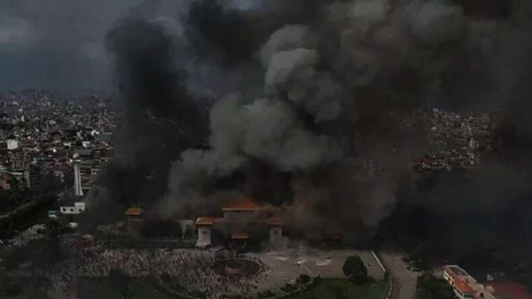 Nepal Membara, Kerusuhan Besar Tewaskan 19 Orang, PM Oli Mengundurkan Diri