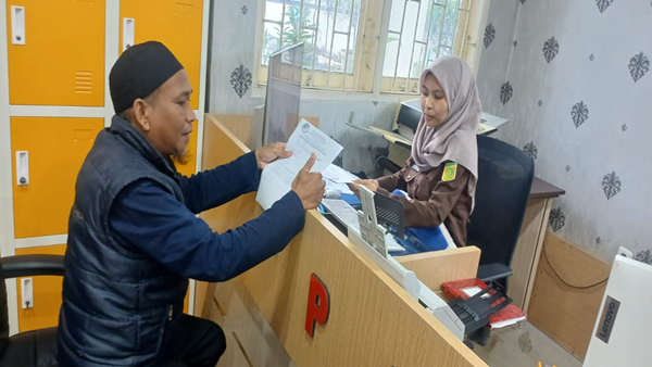 Solihin Nappa SH, Sekjen Lsm Somasi Dana BOS Rp 5,8 Miliar Disorot, LSM SOMASI Seret Dugaan Korupsi ke Kejari Gowa