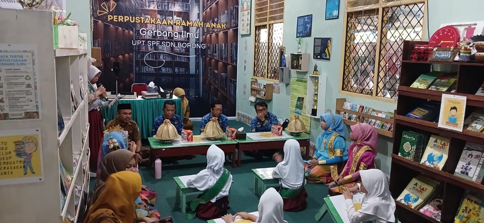 Perpustakaan Ramah Anak SD Negeri Borong Diresmikan oleh Perwakilan Dinas Pendidikan dan Dinas Perpustakaan Kota Makassar.