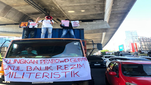 Demo Panas di Hertasning-Pettarani, KP-GRD Teriak Gulingkan Prabowo-Gibran