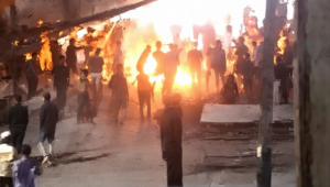 Geng Motor Bentrok dengan Warga di Makassar, Motor Trail Hangus Dibakar