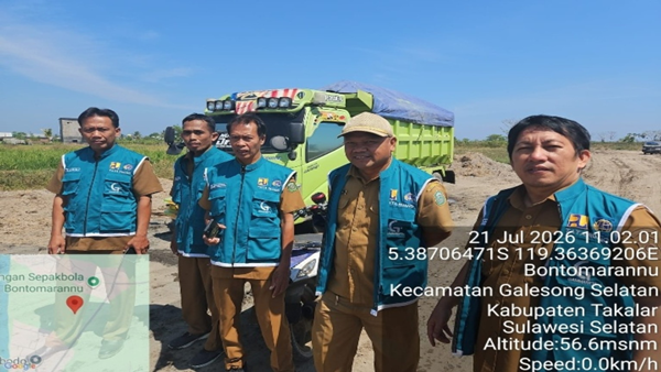 Tim Bidang Tata Ruang Dinas Pekerjaan Umum Kabupaten Takalar di Tambang Galian c Milik Inisial KN Tim Tata Ruang Temukan Dugaan Alih Fungsi Sawah, Kini Publik Tunggu Tindakan Nyata